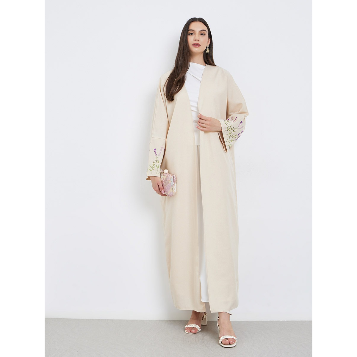 Embroidery Kaftan - Bestickte Blumen-Abaya mit Offener Front für