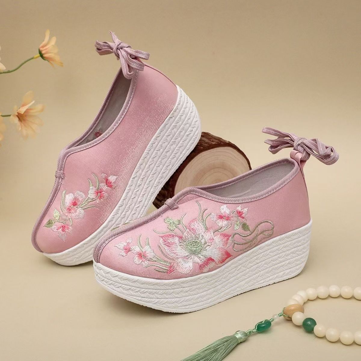 Embroidery Skirt - Damen Ethno-Stil Keilabsatz-Schuhe mit Stickerei Frühling
