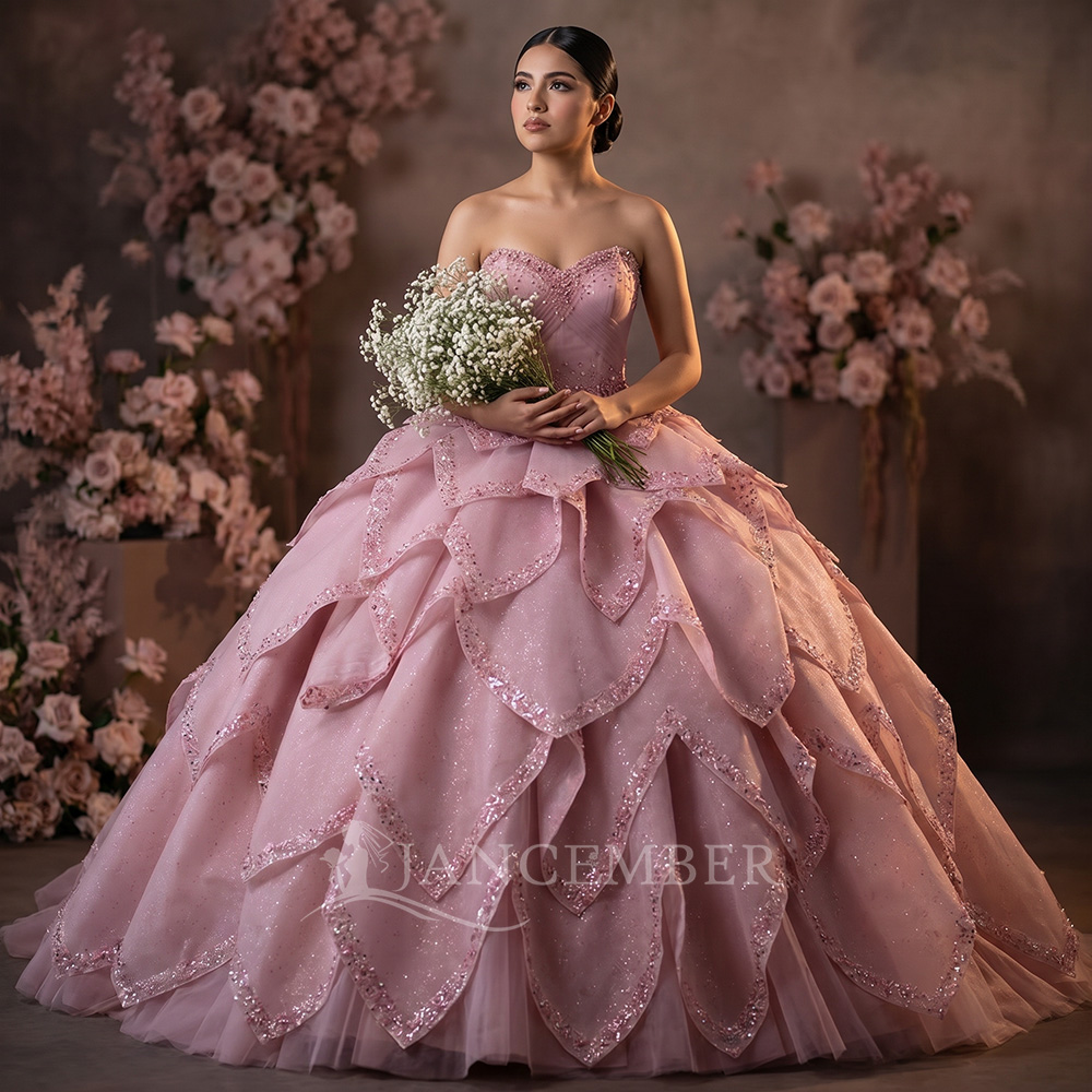 Embroidery Removal - Luxuriöses Ballkleid für Quinceañera mit Abnehmbarer