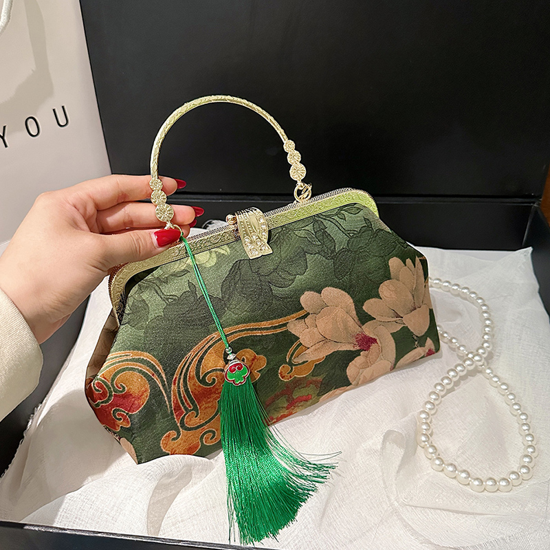 Stilvolle bestickte Umhängetas – Embroidery Ideas For Bags Bewertung und Preis