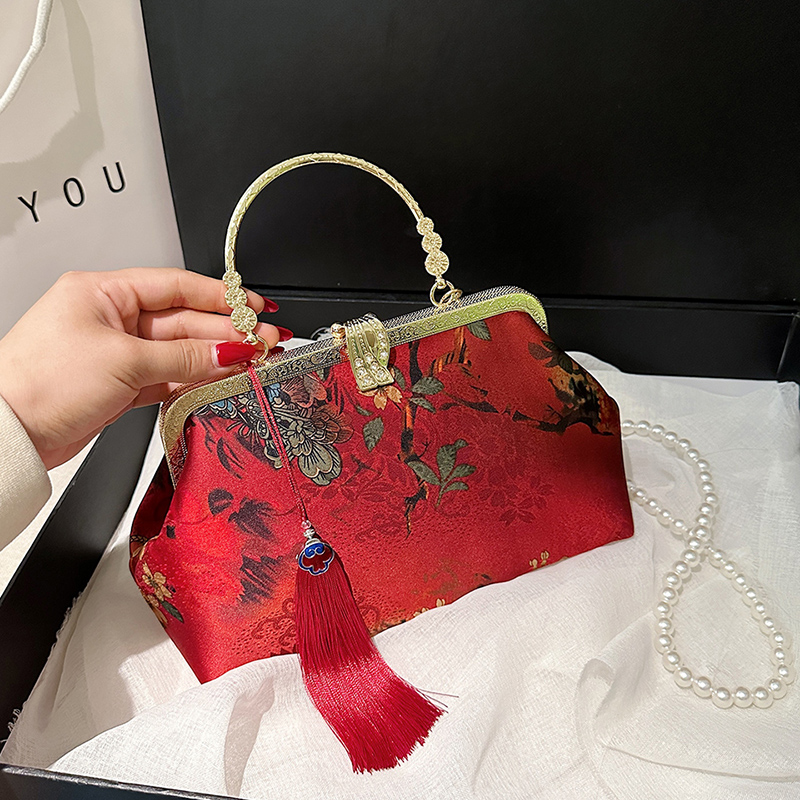 Stilvolle bestickte Umhängetas – Embroidery Ideas For Bags Bewertung und Preis