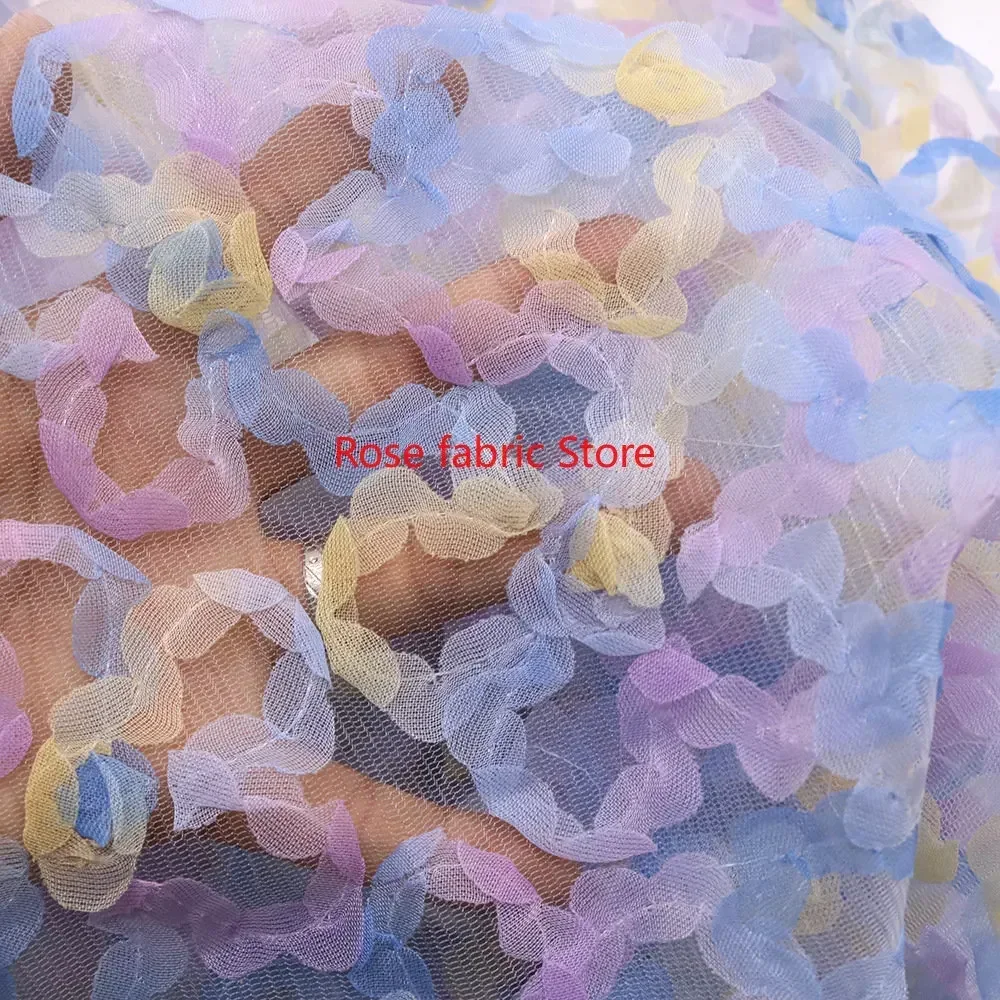 Farbverlauf-Chiffon mit Rosen- – Embroidery Roses Bewertung und Preis