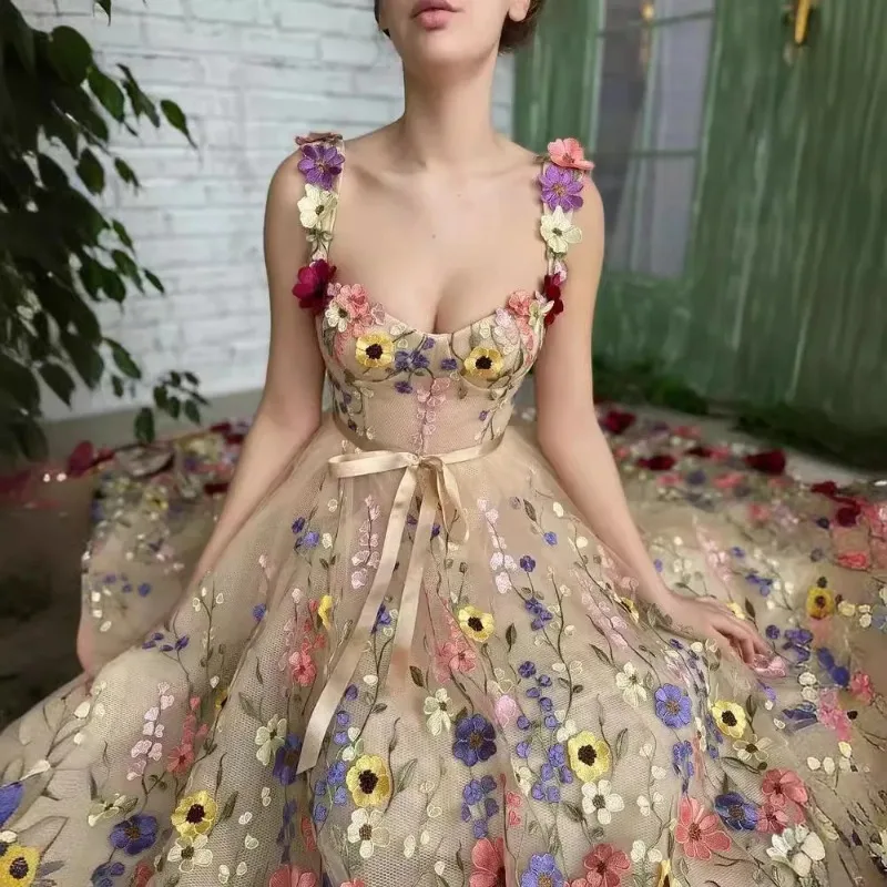 Dreidimensionale Blumen für Da – Embroidery Zara Bewertung und Preis