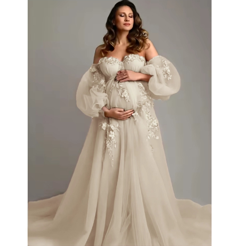 Handgefertigtes Umstandskleid  – Embroidery Jersey Bewertung und Preis